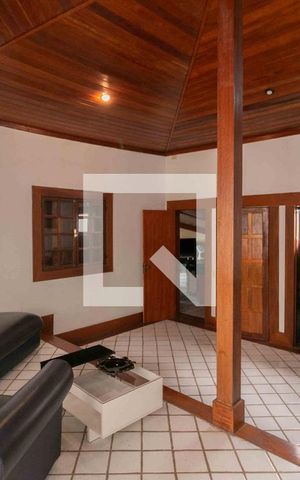 Casa de condomínio à venda com 800m², 5 quartos e 6 vagas Casa de condomínio à venda com 800m², 5 quartos e 6 vagasSala 4