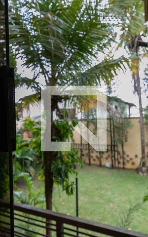 Casa de condomínio à venda com 800m², 5 quartos e 6 vagas Casa de condomínio à venda com 800m², 5 quartos e 6 vagasVista Suite 1