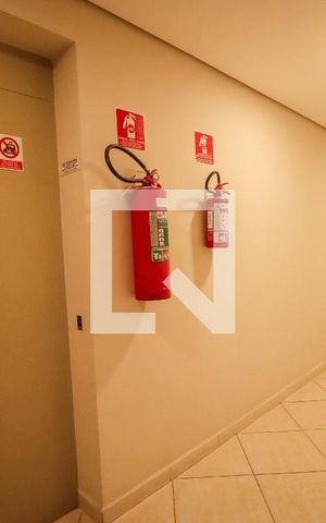 Apartamento à venda com 49m², 2 quartos e 1 vaga Apartamento à venda com 49m², 2 quartos e 1 vagaHall social