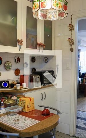 Apartamento à venda com 98m², 3 quartos e 2 vagasCozinha