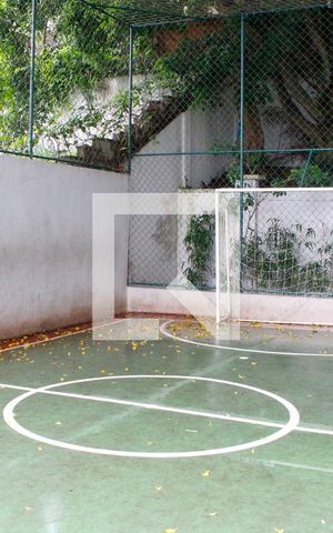 Apartamento para alugar com 37m², 2 quartos e sem vaga Apartamento para alugar com 37m², 2 quartos e sem vagaÁrea comum - Quadra