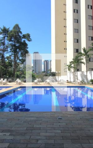Apartamento à venda com 82m², 3 quartos e 1 vagaPiscina