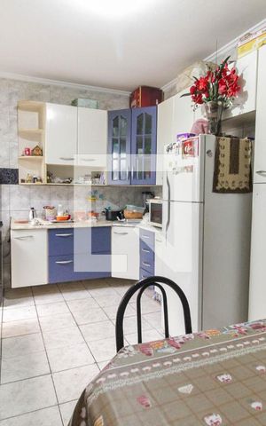 Casa à venda com 150m², 2 quartos e 1 vaga Casa à venda com 150m², 2 quartos e 1 vagaCozinha