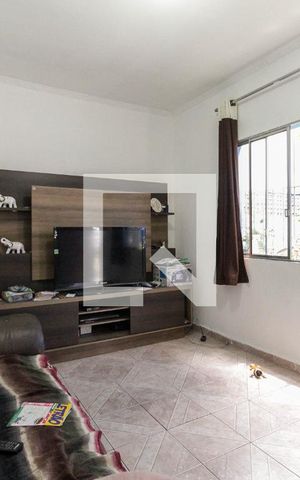 Casa à venda com 150m², 2 quartos e 1 vaga Casa à venda com 150m², 2 quartos e 1 vagaSala