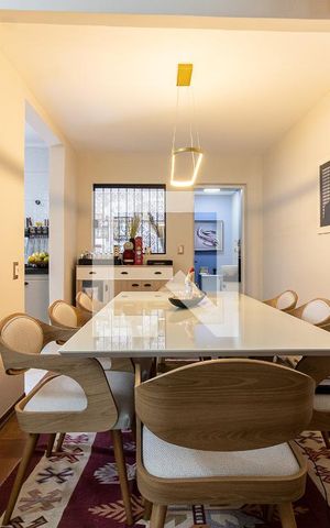 Casa à venda com 145m², 3 quartos e 2 vagas Casa à venda com 145m², 3 quartos e 2 vagasSala