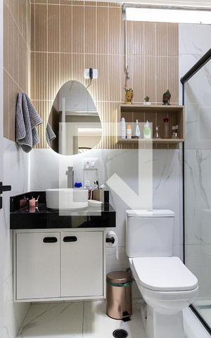 Casa à venda com 145m², 3 quartos e 2 vagas Casa à venda com 145m², 3 quartos e 2 vagasBanheiro Social