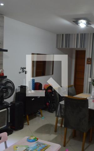 Casa de condomínio à venda com 182m², 3 quartos e 1 vagaSala