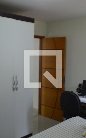 Casa de condomínio à venda com 182m², 3 quartos e 1 vagaSuíte 3