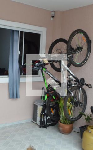 Casa de condomínio à venda com 182m², 3 quartos e 1 vagaGaragem