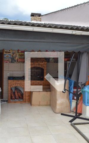 Casa de condomínio à venda com 182m², 3 quartos e 1 vagaTerraço Gourmet 