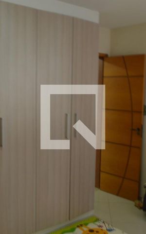 Casa de condomínio à venda com 182m², 3 quartos e 1 vagaSuíte 2