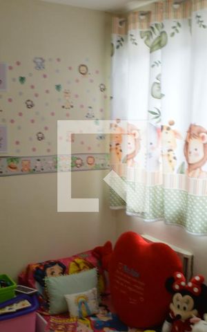 Casa de condomínio à venda com 182m², 3 quartos e 1 vagaSuíte 2