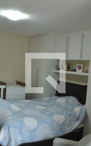Casa de condomínio à venda com 182m², 3 quartos e 1 vagaSuíte 1