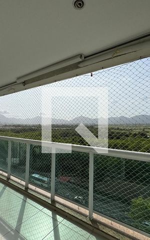 Apartamento para alugar com 84m², 3 quartos e 1 vaga Apartamento para alugar com 84m², 3 quartos e 1 vagaVaranda