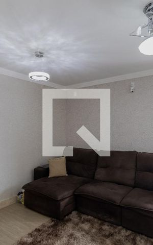 Casa de condomínio à venda com 150m², 3 quartos e 4 vagas Casa de condomínio à venda com 150m², 3 quartos e 4 vagasSala