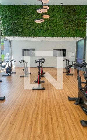 Studio para alugar com 32m², 1 quarto e sem vaga Studio para alugar com 32m², 1 quarto e sem vagaÁrea comum - Academia
