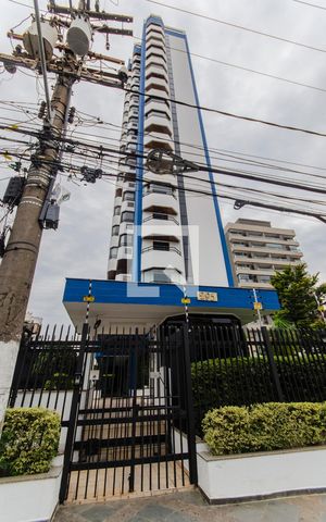 Apartamento à venda com 115m², 3 quartos e 2 vagasFachada