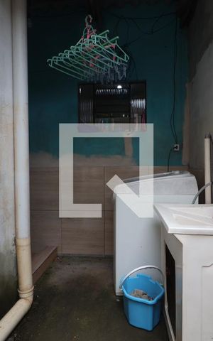 Casa à venda com 80m², 2 quartos e 2 vagasÁrea de Serviço