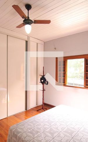 Casa à venda com 130m², 5 quartos e 2 vagasQuarto 1