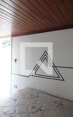 Casa à venda com 130m², 5 quartos e 2 vagasQuarto 4