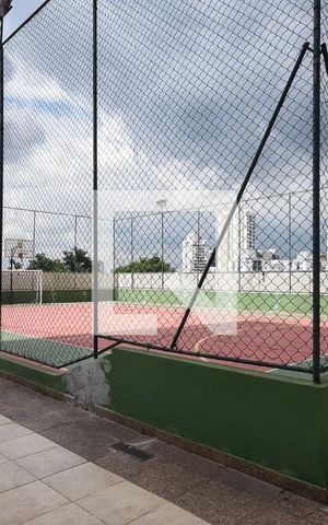 Apartamento à venda com 176m², 4 quartos e 3 vagas Apartamento à venda com 176m², 4 quartos e 3 vagasQuadra