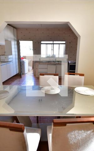 Casa para alugar com 150m², 3 quartos e 1 vagaSala de Jantar
