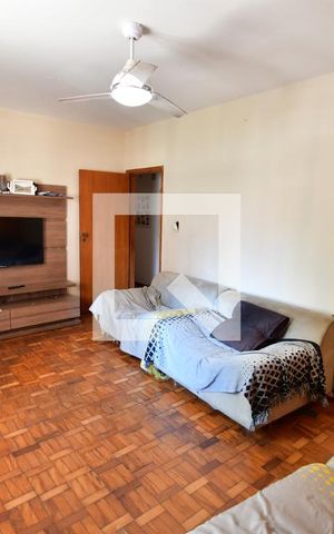 Casa para alugar com 150m², 3 quartos e 1 vagaSala