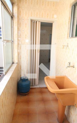Apartamento à venda com 89m², 3 quartos e 1 vagaÁrea de Serviço