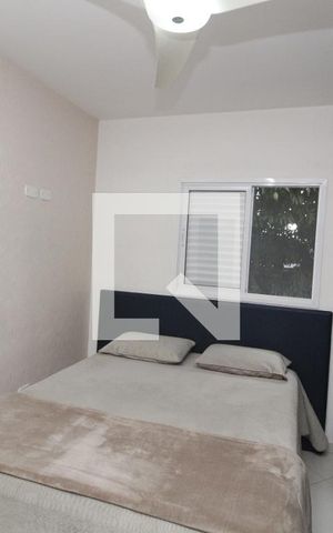 Casa de condomínio à venda com 120m², 3 quartos e 2 vagasQuarto Suíte