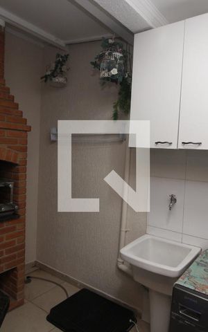 Casa de condomínio à venda com 120m², 3 quartos e 2 vagasÁrea de Serviço