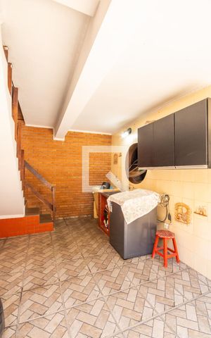 Casa à venda com 500m², 3 quartos e sem vaga Casa à venda com 500m², 3 quartos e sem vagaÁrea de Serviço
