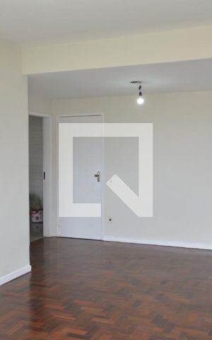 Apartamento para alugar com 75m², 2 quartos e 1 vagaSala