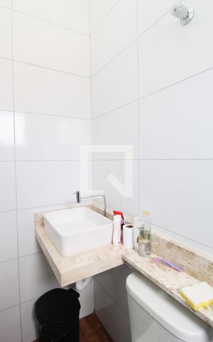 Apartamento para alugar com 30m², 1 quarto e sem vagaBanheiro