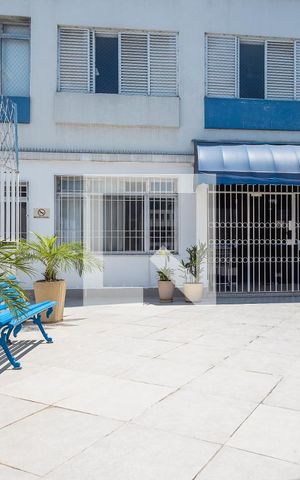 Apartamento à venda com 101m², 2 quartos e 1 vaga Apartamento à venda com 101m², 2 quartos e 1 vagaEntrada