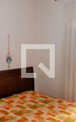 Casa à venda com 185m², 4 quartos e 2 vagas Casa à venda com 185m², 4 quartos e 2 vagasQuarto 3