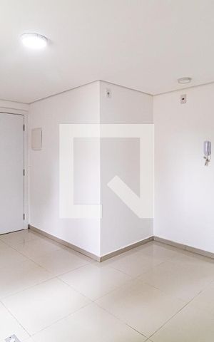 Apartamento para alugar com 27m², 1 quarto e sem vaga Apartamento para alugar com 27m², 1 quarto e sem vagaStudio - Quarto / Sala / Cozinha