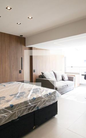 Studio à venda com 33m², 1 quarto e sem vaga Studio à venda com 33m², 1 quarto e sem vagaSuíte