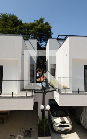 Casa de condomínio à venda com 350m², 4 quartos e 4 vagasVista da Varanda