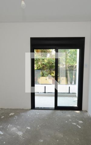 Casa de condomínio à venda com 350m², 4 quartos e 4 vagasSuíte 3