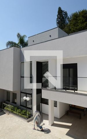 Casa de condomínio à venda com 350m², 4 quartos e 4 vagasVista da Varanda