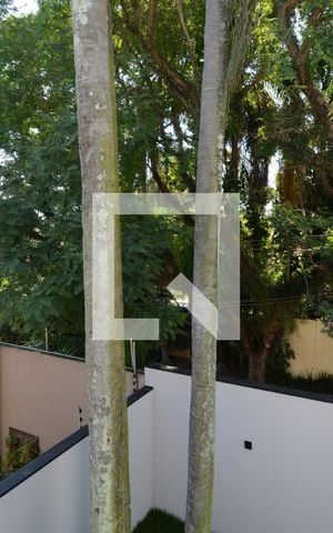 Casa de condomínio à venda com 350m², 4 quartos e 4 vagasVista da Varanda