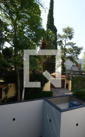 Casa de condomínio à venda com 350m², 4 quartos e 4 vagasVista da Varanda
