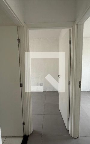 Apartamento para alugar com 42m², 2 quartos e 1 vaga Apartamento para alugar com 42m², 2 quartos e 1 vagaCorredor