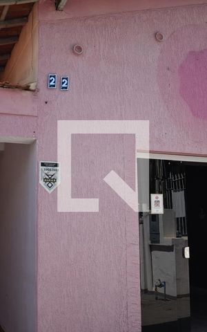 Casa para alugar com 120m², 2 quartos e 2 vagasFachada