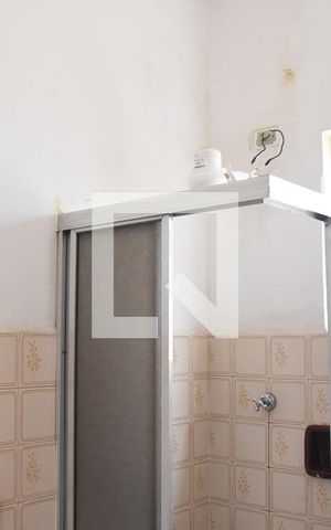 Casa para alugar com 120m², 2 quartos e 2 vagasBanheiro