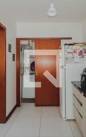 Apartamento à venda com 68m², 2 quartos e sem vaga Apartamento à venda com 68m², 2 quartos e sem vagaCozinha e Área de Serviço