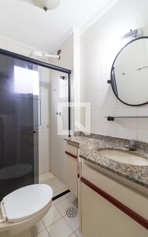 Casa de condomínio à venda com 128m², 3 quartos e 2 vagas Casa de condomínio à venda com 128m², 3 quartos e 2 vagasBanheiro Social