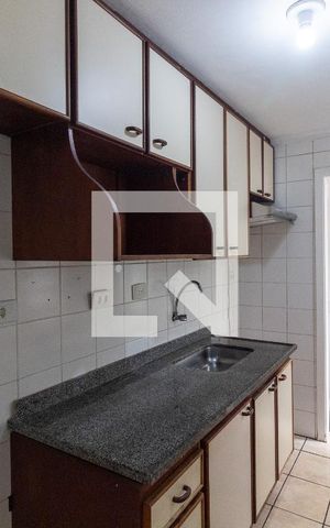 Casa de condomínio à venda com 128m², 3 quartos e 2 vagas Casa de condomínio à venda com 128m², 3 quartos e 2 vagasCozinha