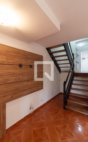 Casa de condomínio à venda com 128m², 3 quartos e 2 vagas Casa de condomínio à venda com 128m², 3 quartos e 2 vagasSala de Estar