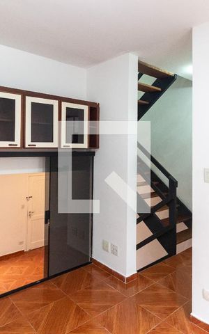 Casa de condomínio à venda com 128m², 3 quartos e 2 vagas Casa de condomínio à venda com 128m², 3 quartos e 2 vagasSala de Jantar